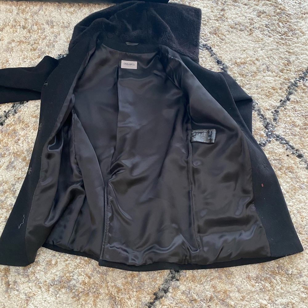 Cinzia Ricca Short black wool/cashmere blend short hooded coat - Picture 3 of 9